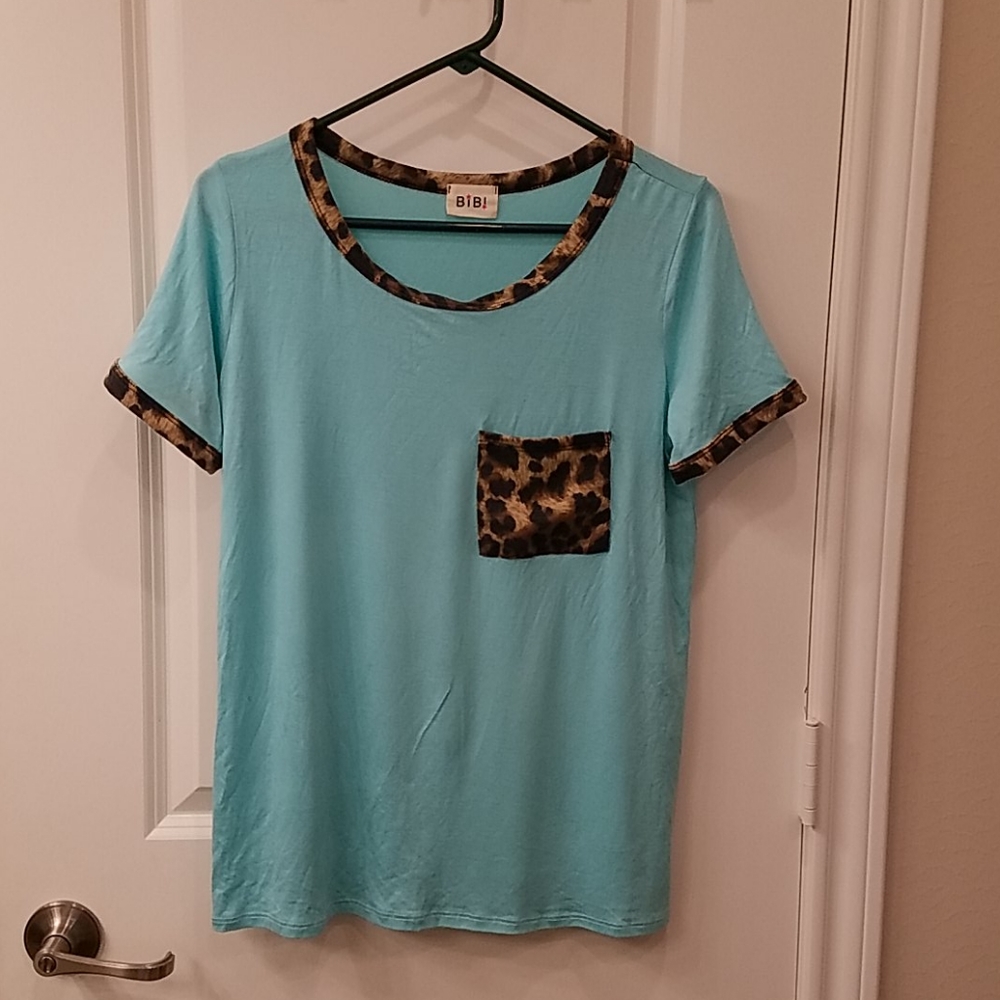 Turquoise & leopard shirt